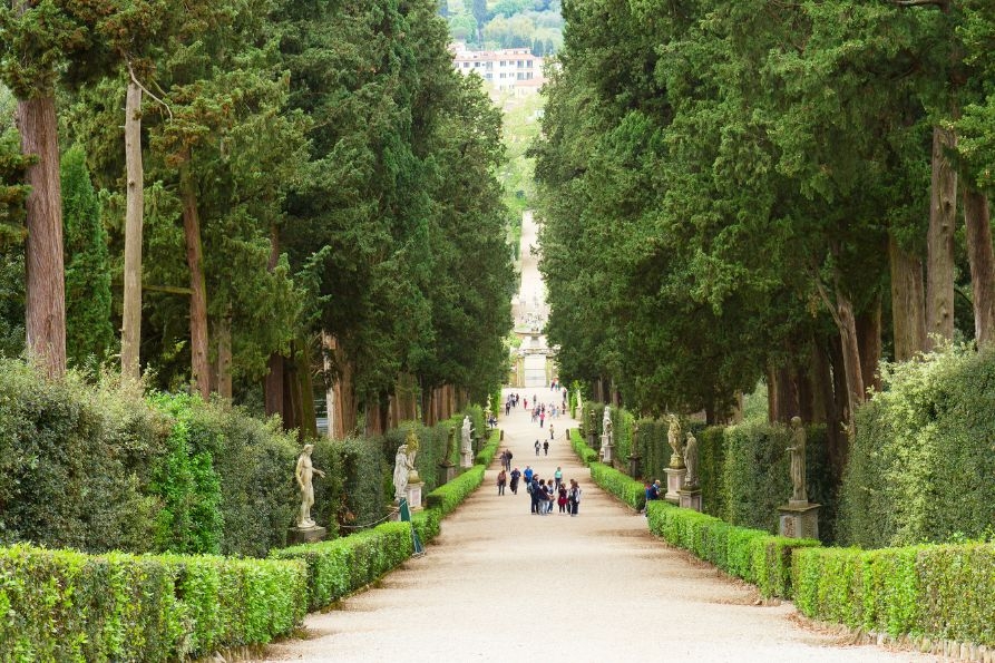 consulta AL-giardino storico-893x595